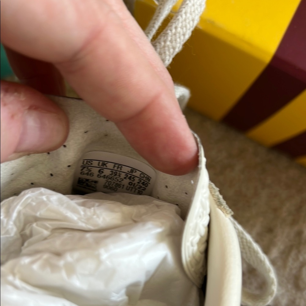 Adidas x Gucci Gazelle - Picture 13 of 13